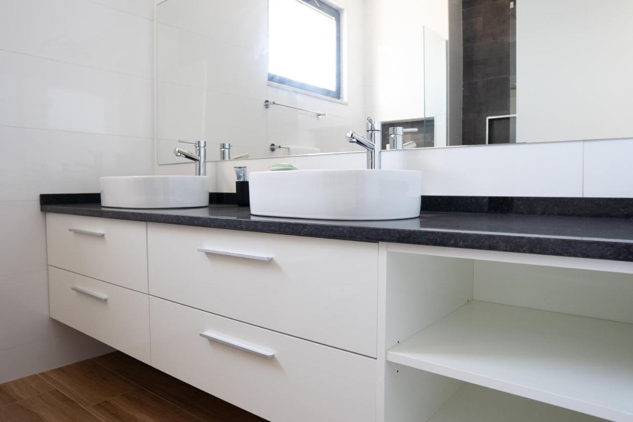 3 Bdr Aprt, Best Seaview, Rooftop Pool - Lcgr 프라이아 외부 사진